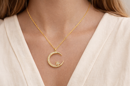 Luz | Collar Luna con estrella brillante