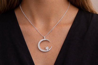 Luz | Collar Luna con estrella brillante